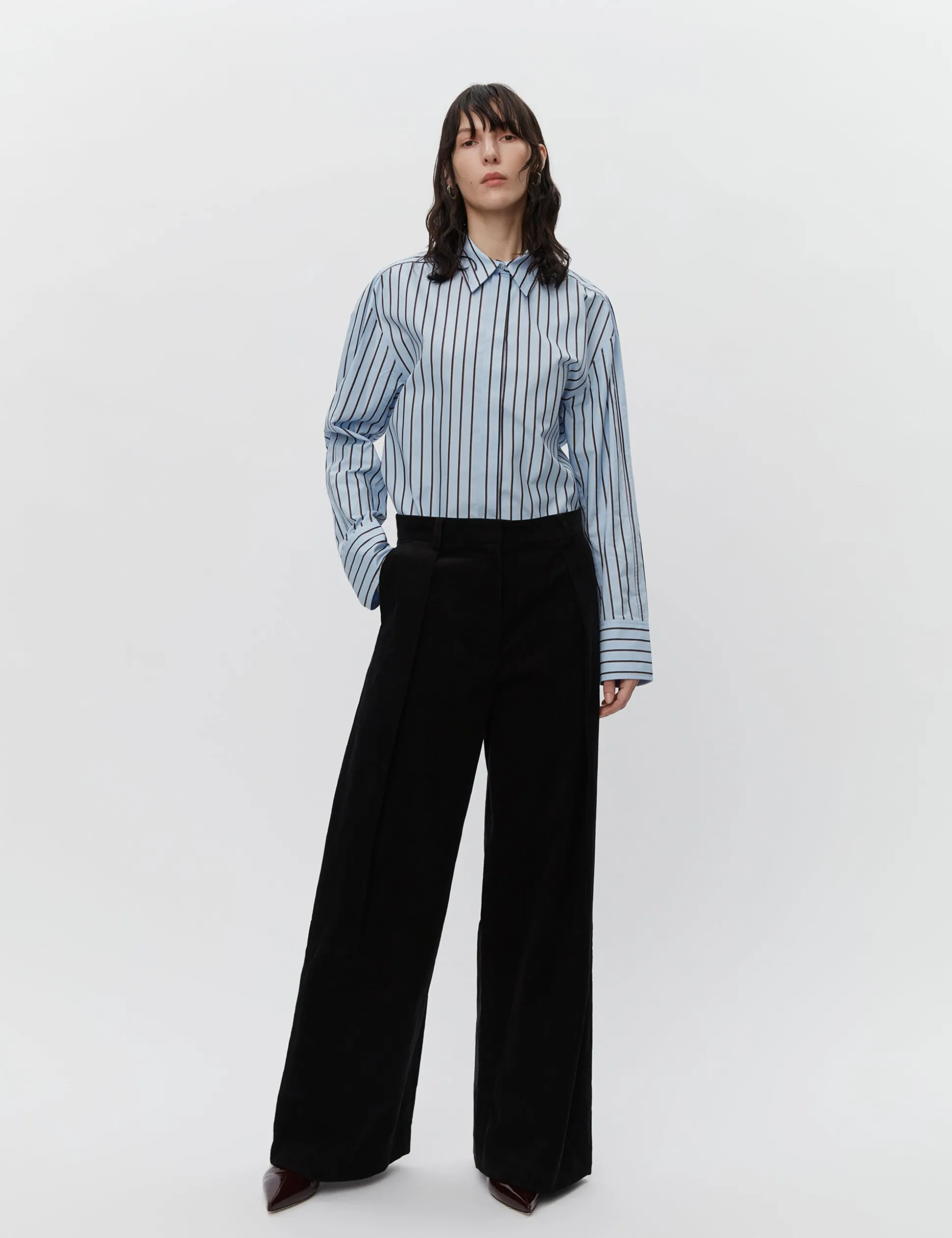 Ricardo - Contemporary Corduroy - BLACK