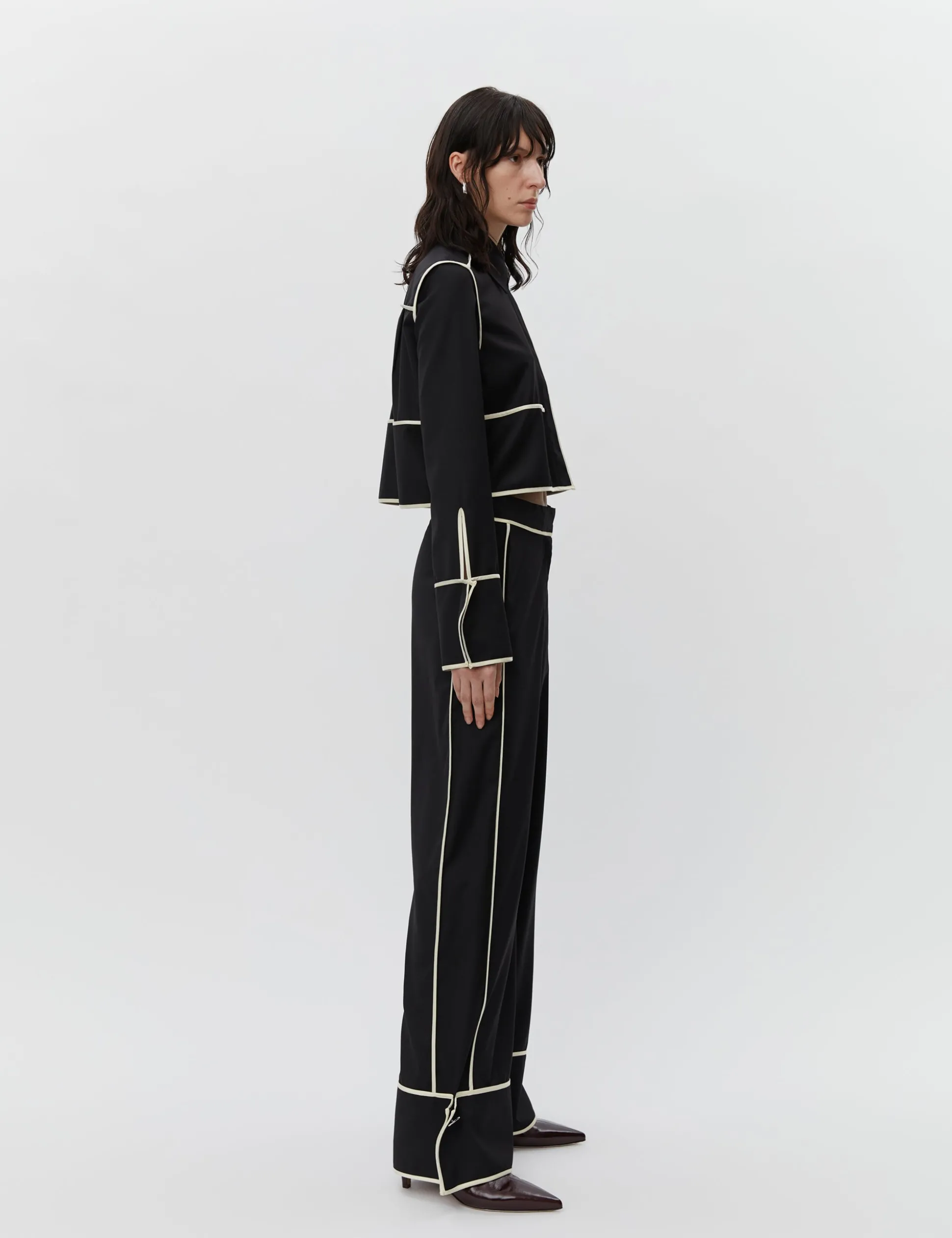 Tessa - Refined Suiting Blend - BLACK